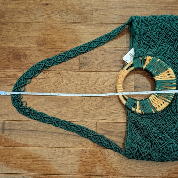 Cleobella Buenos Crossbody Bag - Picture 8 of 9